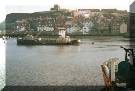 GK - The old Dredger - "Dredge Esk" in operation in 1992